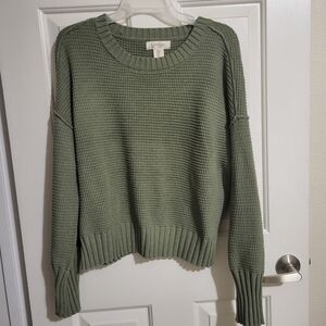 Jessica Simpson Olive Crew Neck Sweater